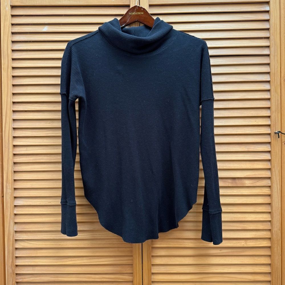 TNA Aritiza Waffle knit long sleeve XS